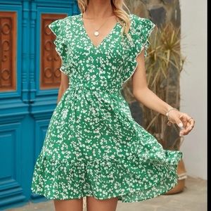 Cute summer green and white flower dress